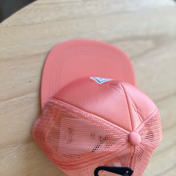 Herschel Supply Company Kids Coral Mesh Cap - Picture 3 of 6